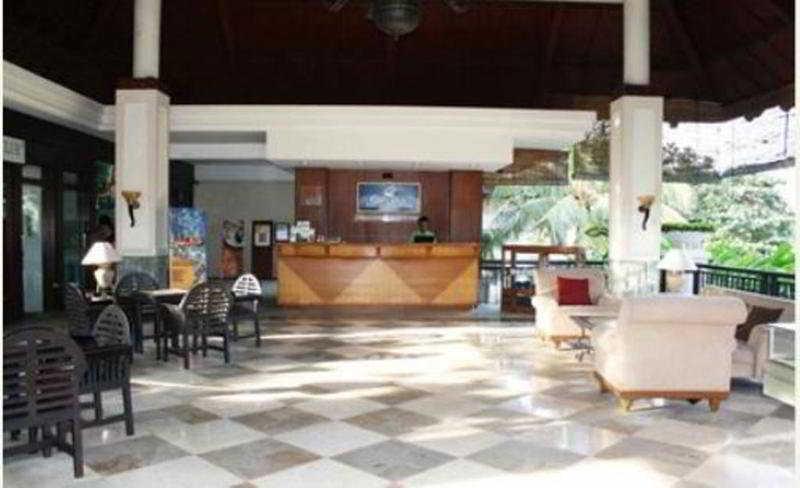 Ciputra Golf, Club & Hotel Surabaya Interiør billede