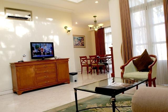 Ciputra Golf, Club & Hotel Surabaya Værelse billede